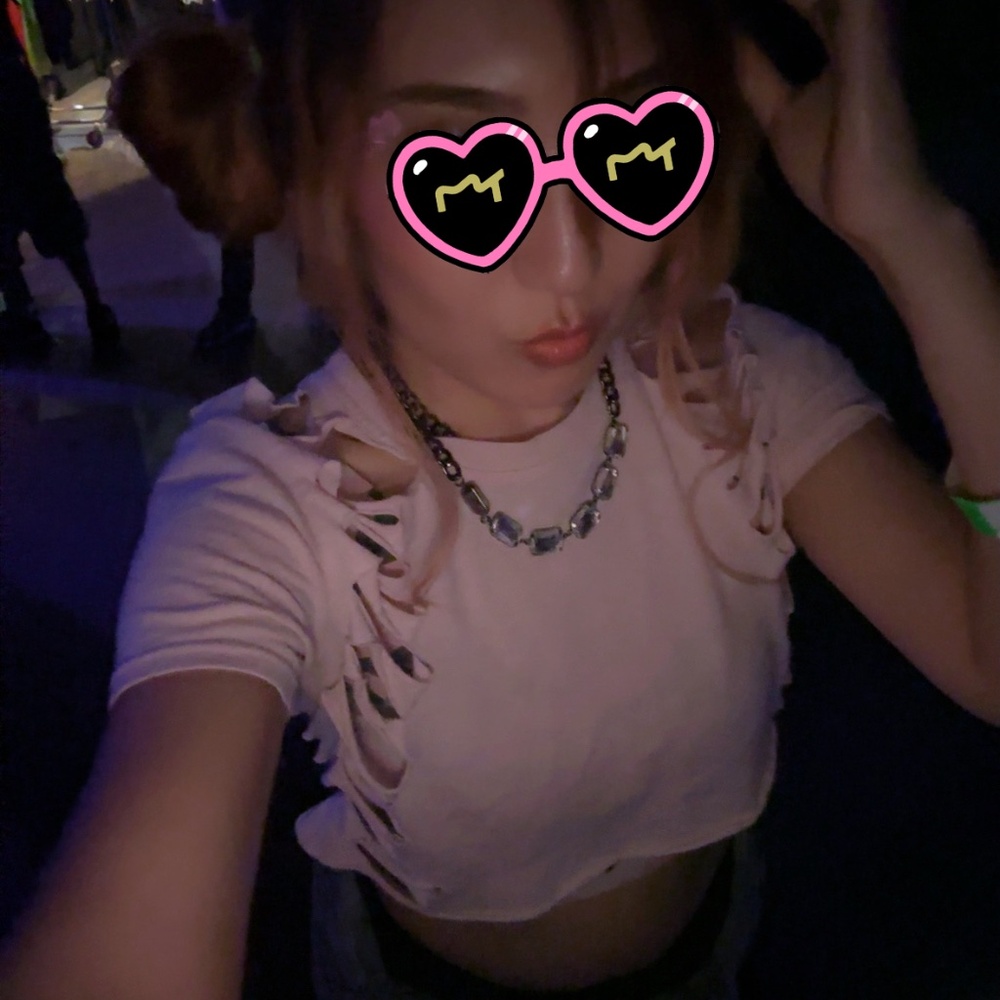 Brandy Melville Pastel Pink Raver Cut-Out Crop T-Shirt